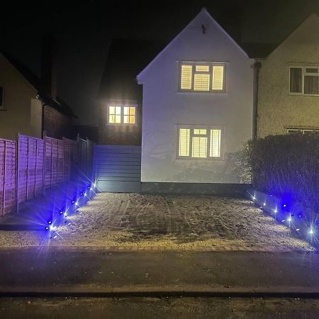 Charming 3-Bed Home Minutes From City Centre ノッティンガム エクステリア 写真