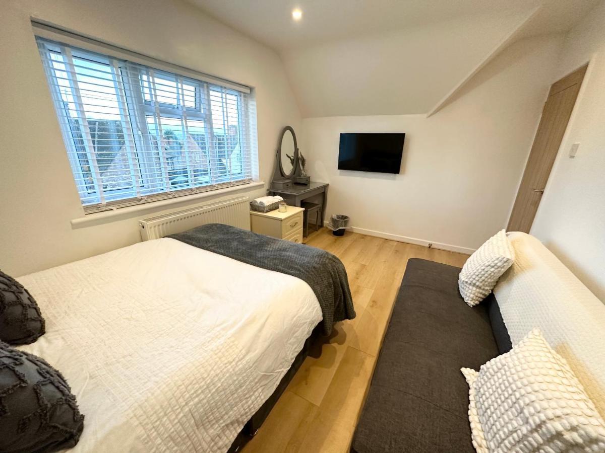 Charming 3-Bed Home Minutes From City Centre ノッティンガム エクステリア 写真