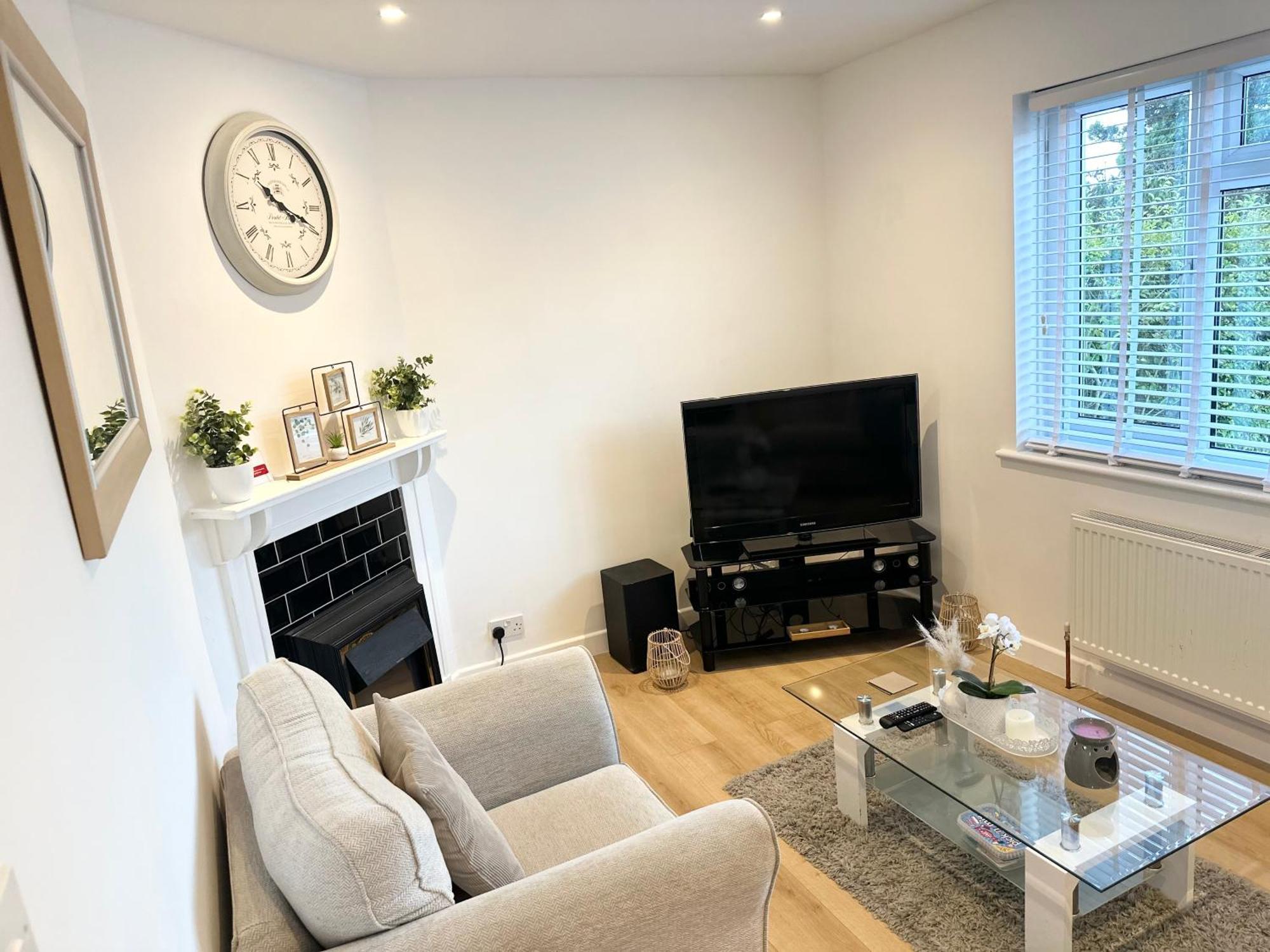 Charming 3-Bed Home Minutes From City Centre ノッティンガム エクステリア 写真